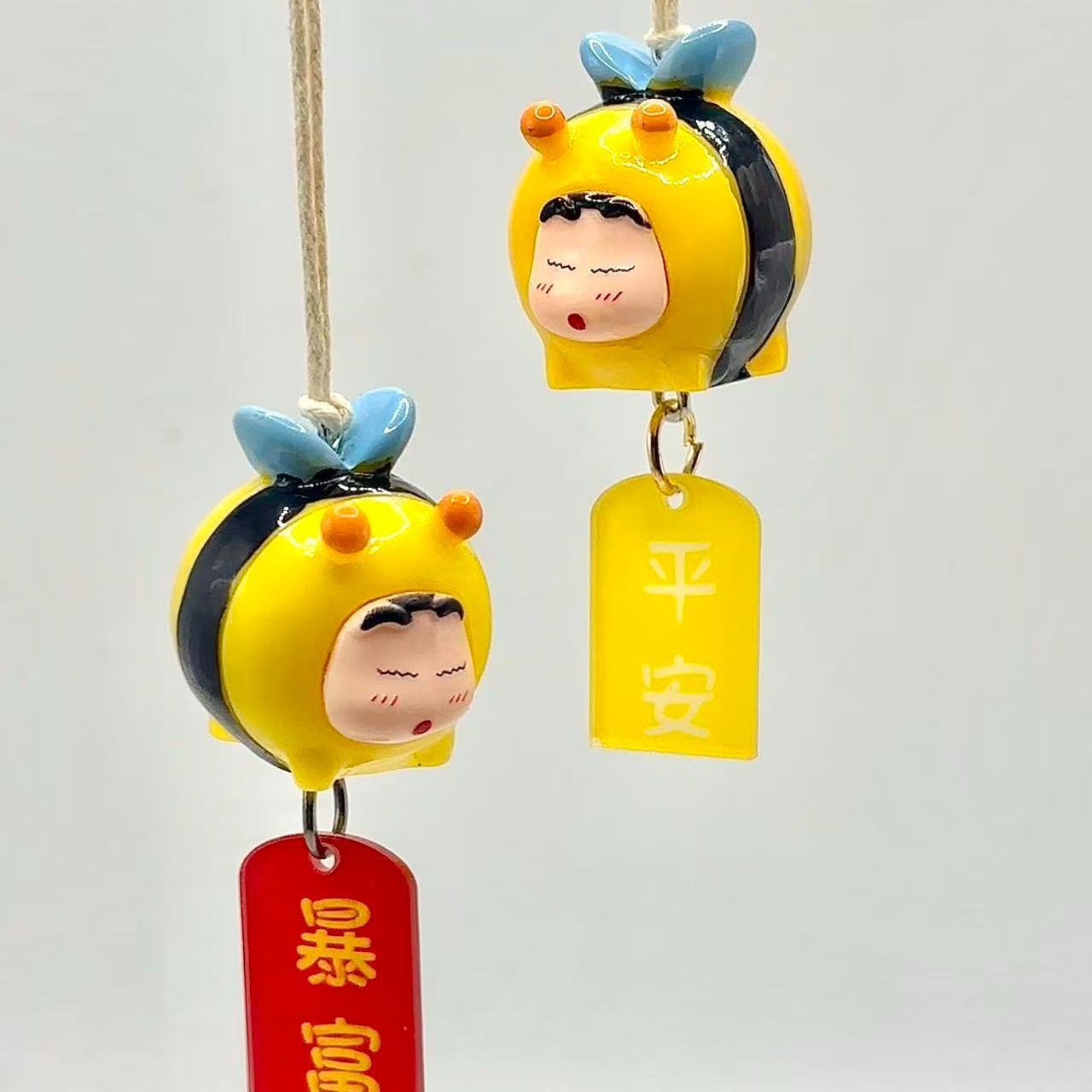 Crayon Shin-chan Bee Cosplay F - Car Accessories Parts recension och pris