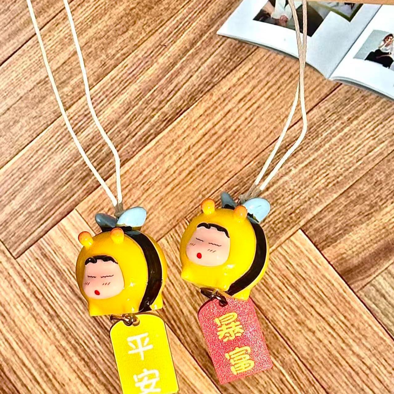 Crayon Shin-chan Bee Cosplay F - Car Accessories Parts recension och pris